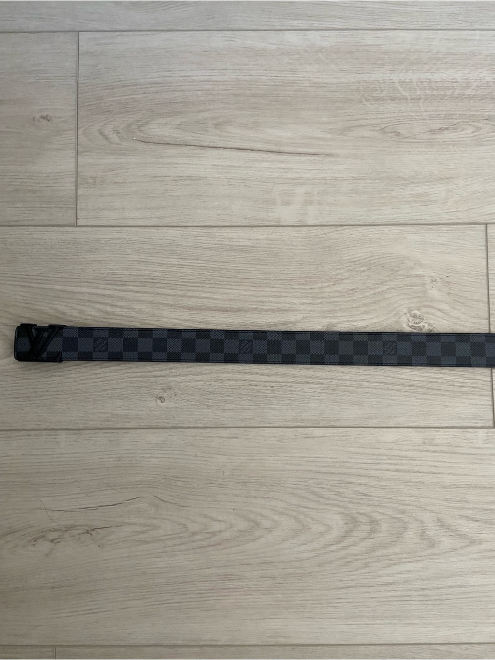 LV Initiales Black/Black - 30/32 Pant Size - Picture 3 of 4